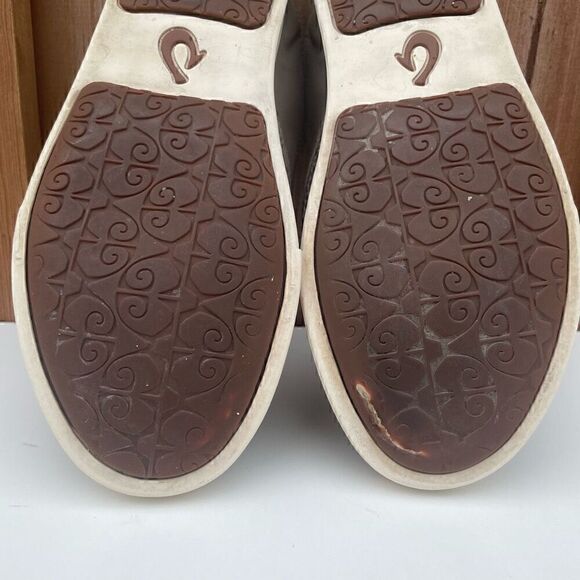 OluKai Pehuea Leather Shoes Size 8 Grey Slip On Casual Shoes Loafers - Picture 13 of 14